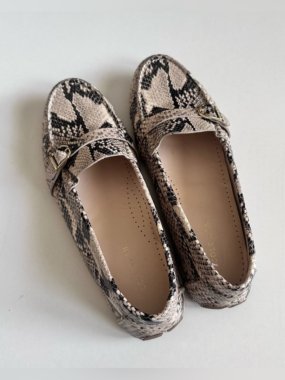 Cole Haan Snake Embossed Leather Loafers Size 8.5 B - Picture 2 of 6